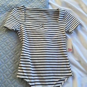 So Horizontal striped v neck bodysuit